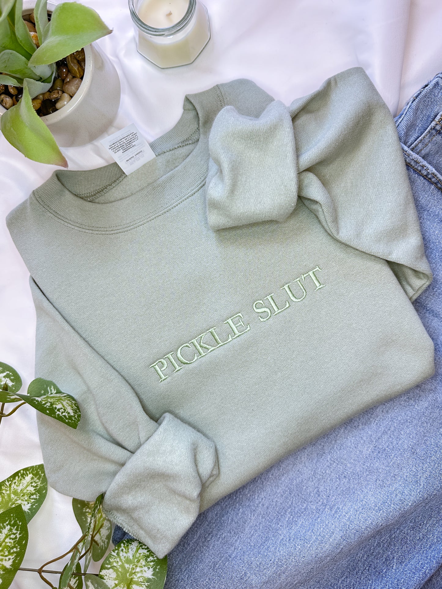 Pickle Slut Sage Crewneck – Funny Embroidered Sweatshirt, Cozy Gildan 18000 Pullover, Crewneck