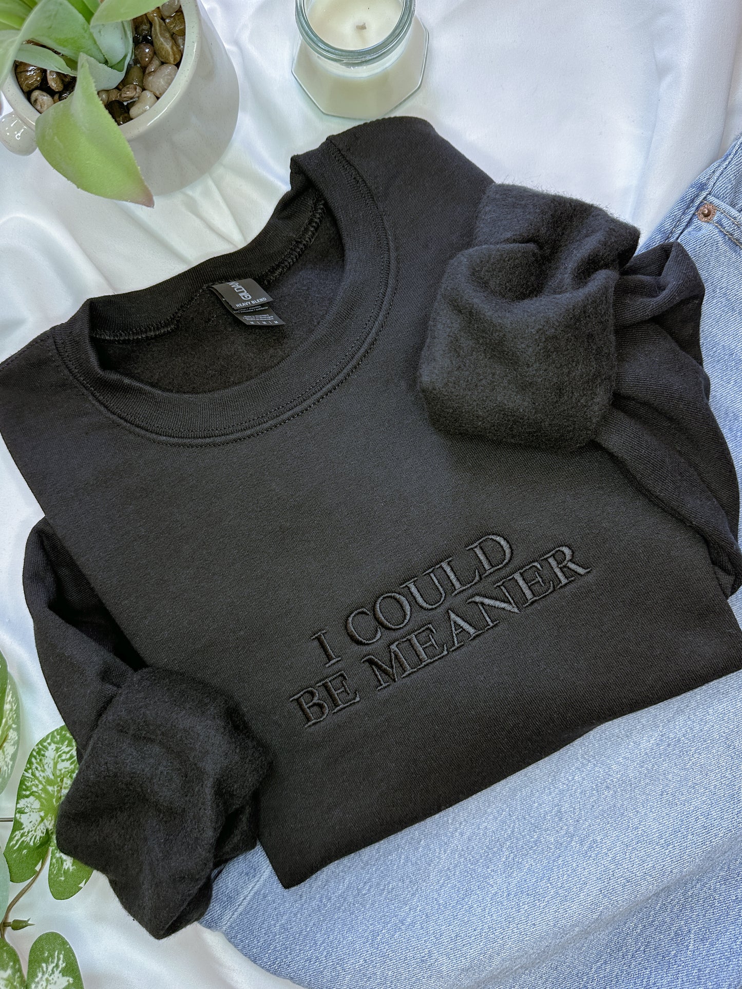 I Could Be Meaner Black Crewneck – Funny Embroidered Sweatshirt, Cozy Gildan 18000 Pullover, Crewneck