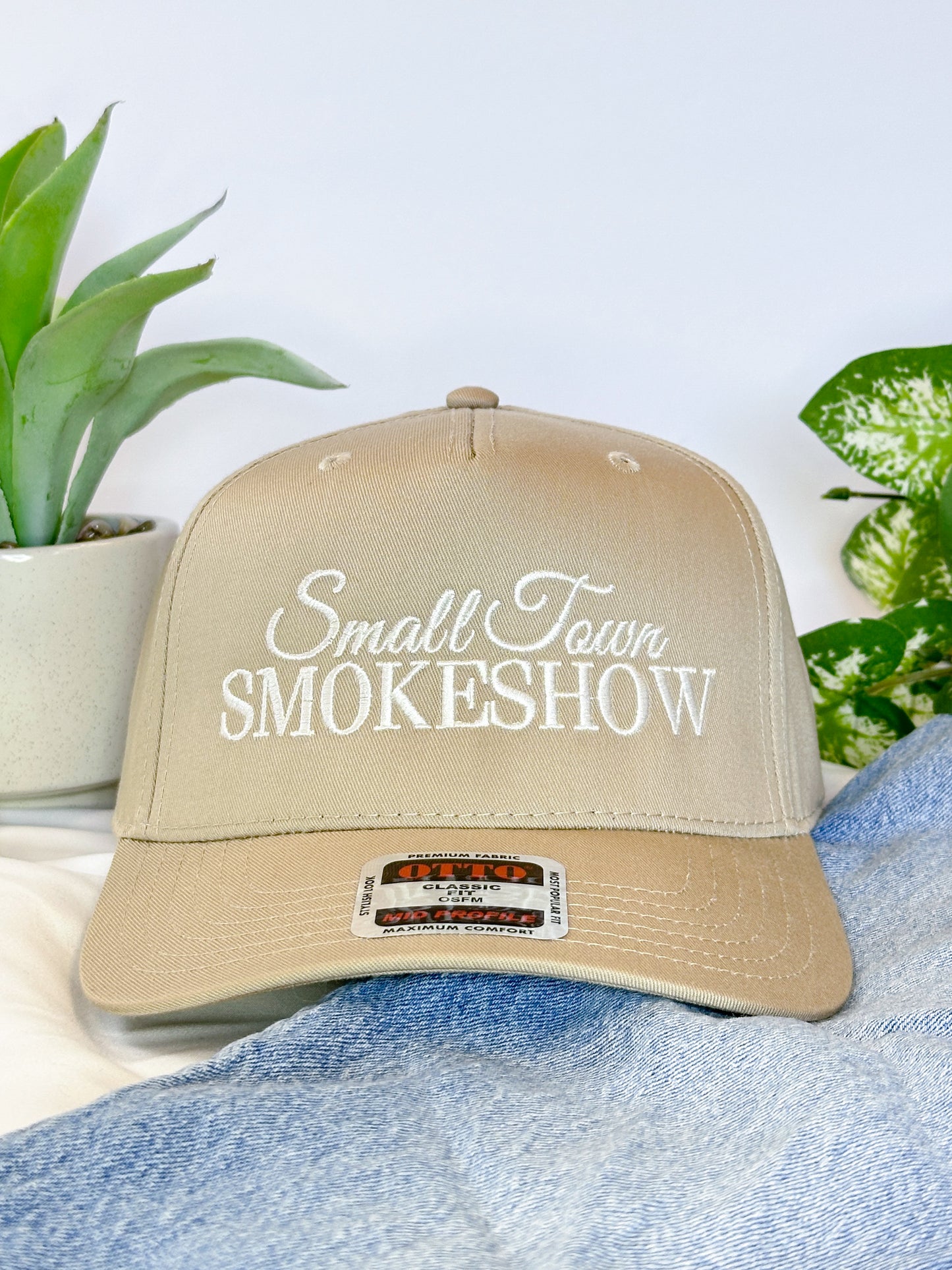 Small Town Smoke Show Hat – Trendy Unisex Adjustable Trucker Cap