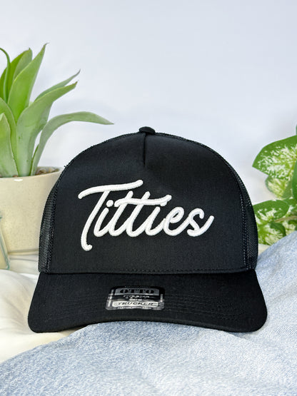 Titties Black Golf Hat – Trendy Unisex Adjustable Golf Cap