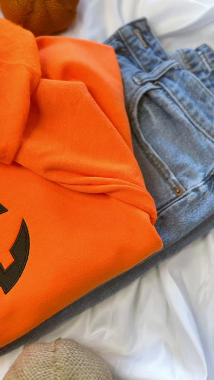 Pumpkin Crewneck – Cozy Fall Halloween Sweatshirt